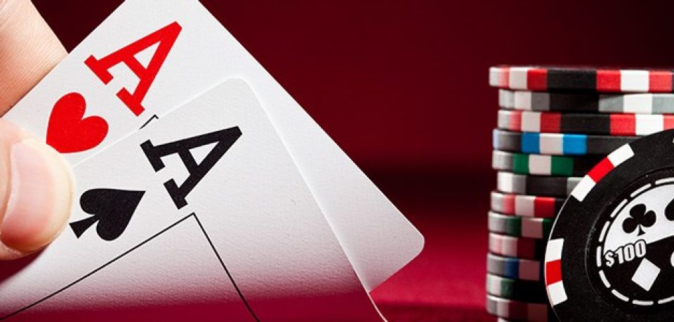 99 Domino Poker: Roll It Right