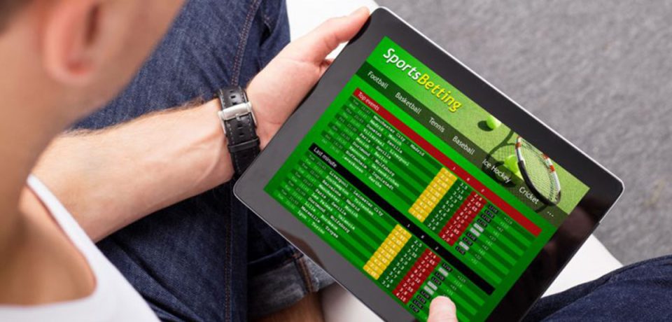 How to Choose the Right Casino Games and Football Bets for You?